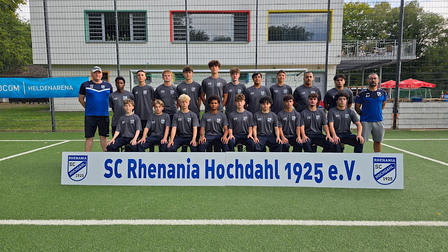 U17