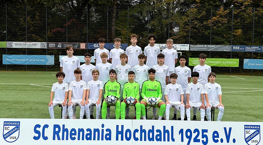 U15