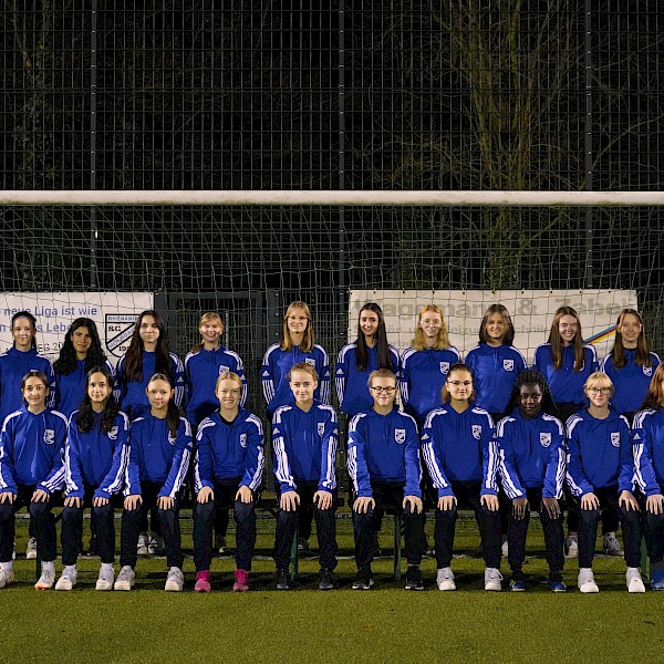 U17-Mädchen: Neuer Sponsor Rennertz&Panitz