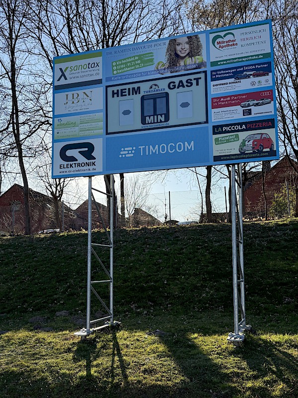 Neue digitale Tor-Anzeige
